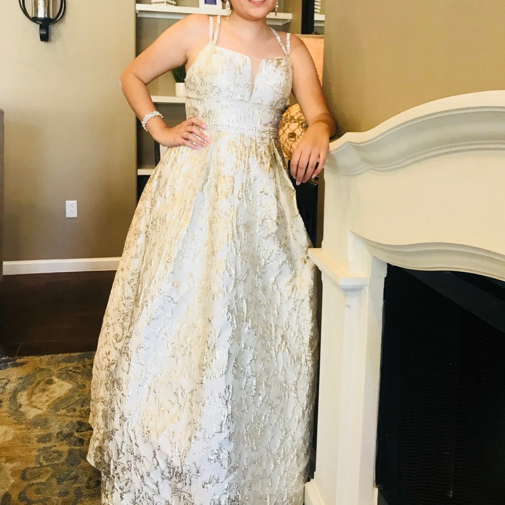 Prom dress